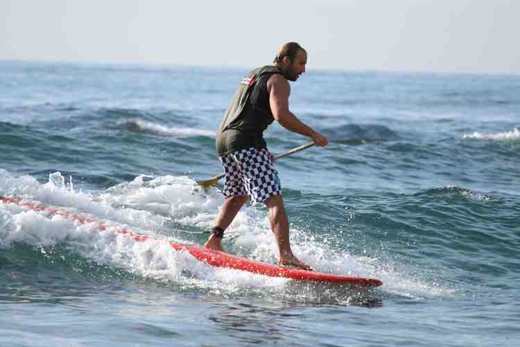 Comment choisir sa première planche de surf ?