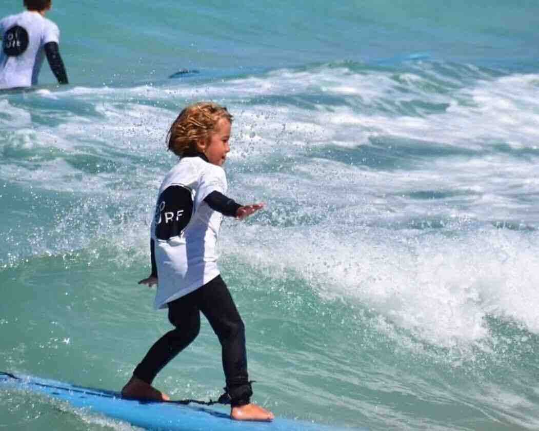Quel diplôme pour être prof de surf ?